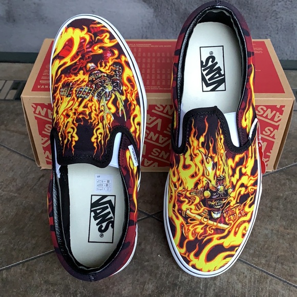 VANS CLASSIC SLIP ON SAMURAI RISING BLACK/Trwht MN - Picture 13 of 16